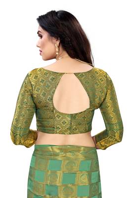 Green woven banarasi silk saree with blouse 5