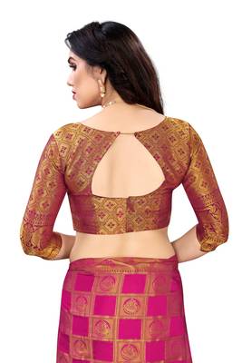Pink woven banarasi silk saree with blouse 5