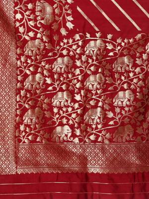 Maroon woven banarasi silk saree with blouse 5