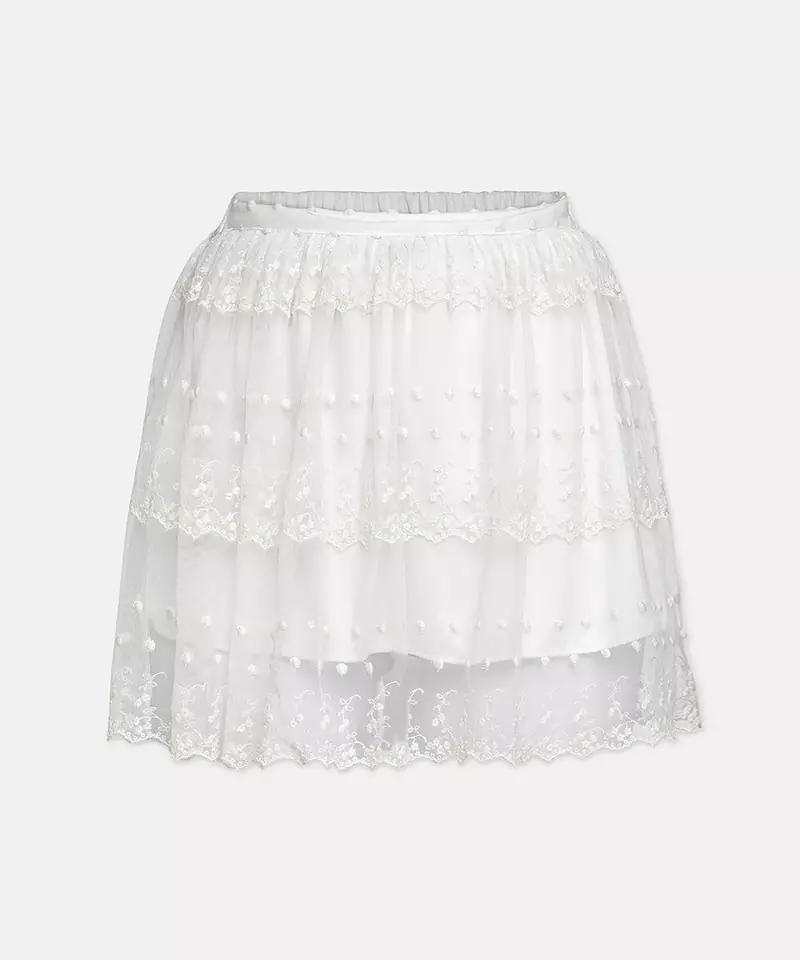 Playful white embroidery meld girl skirt