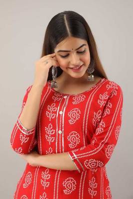 Red printed rayon kurtas-and-kurtis 3