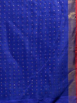 Blue hand woven matka silk saree with blouse 4
