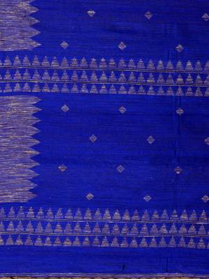 Blue hand woven matka silk saree with blouse 4