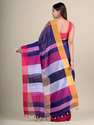 Black hand woven cotton saree with blouse 3