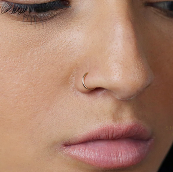 Silver nose-ring 1