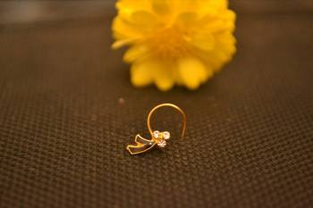 Black nose-ring 4