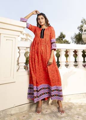 Orange Border Printed Rayon Flared/Gown Kurti 2