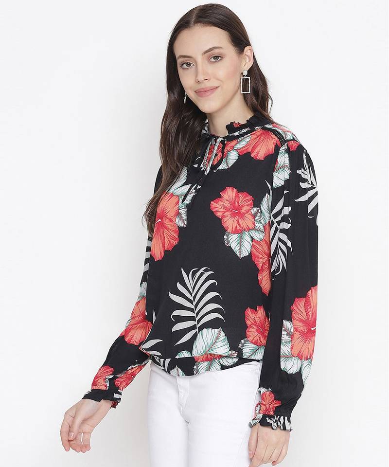 Blossoming black floral print tieknot women top