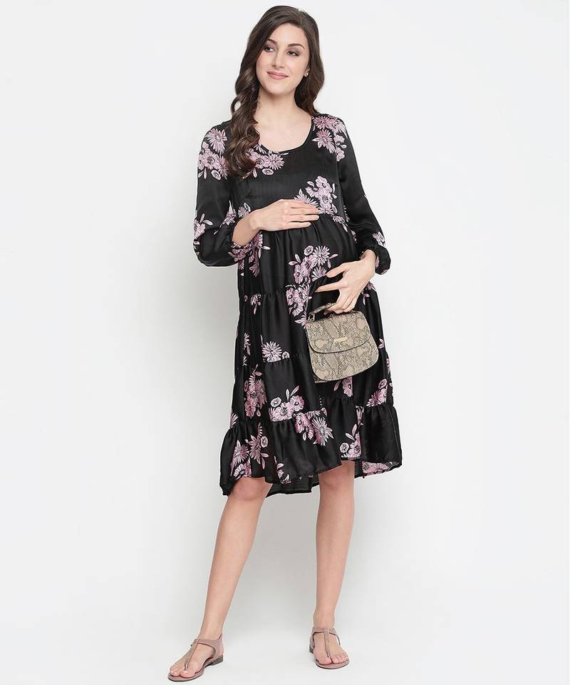 Supreme black floweratic maternity dress