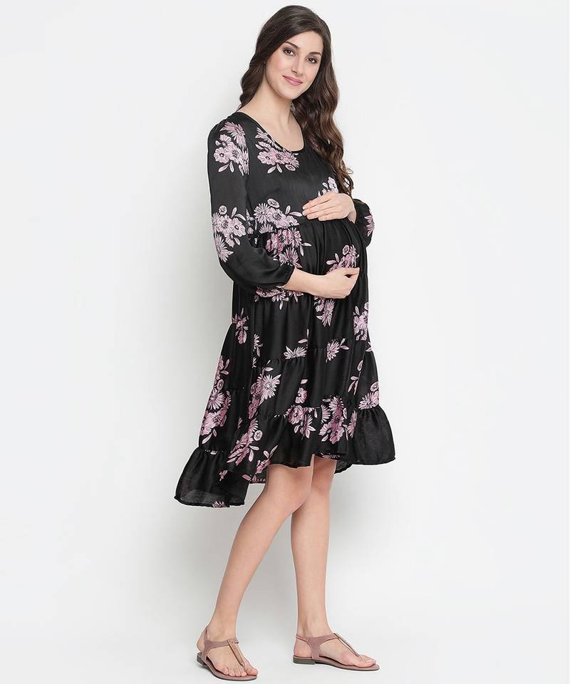 Supreme black floweratic maternity dress