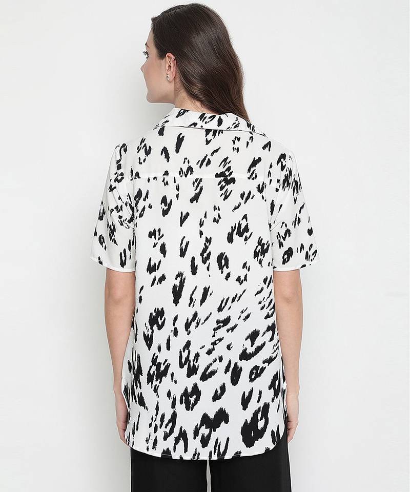 Impressive white animal print classic maternity Top