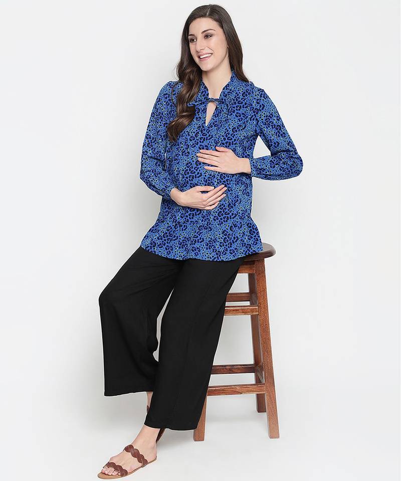Fanciful blue floral print tie-knot maternity tunic