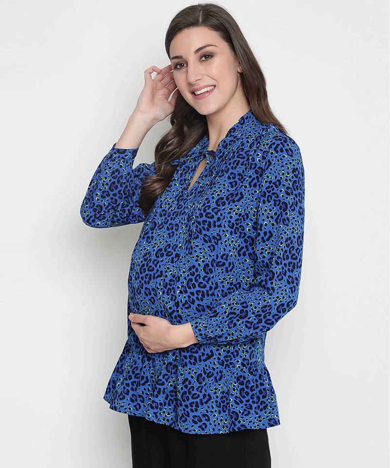 Fanciful blue floral print tie-knot maternity tunic