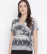 Wellbler Black abstract print women top