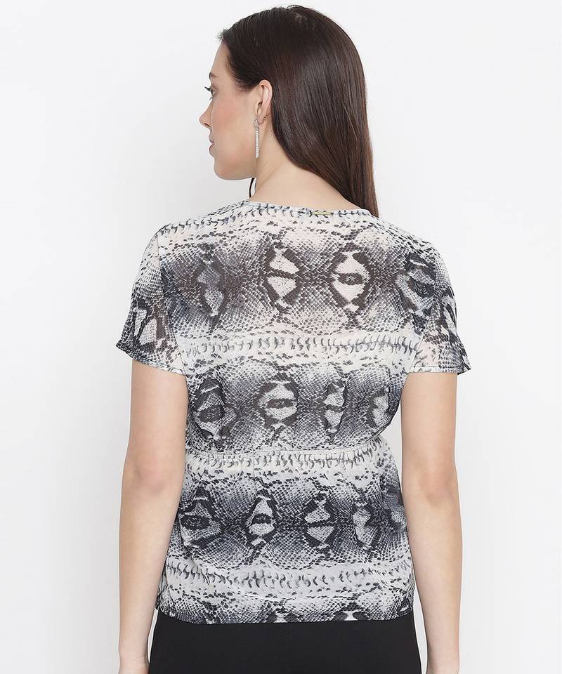 Wellbler Black abstract print women top