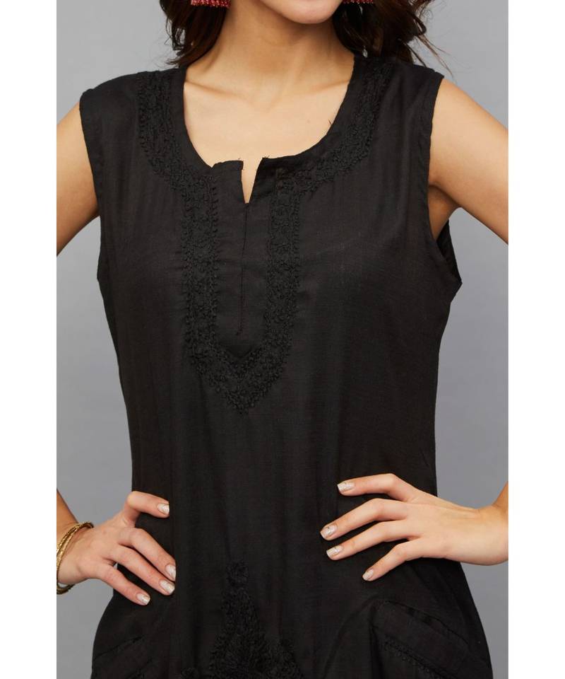 Ethnava Women's Lucknowi Chikankari Hand Embroidered Rayon Slub Trail Cut Kurta