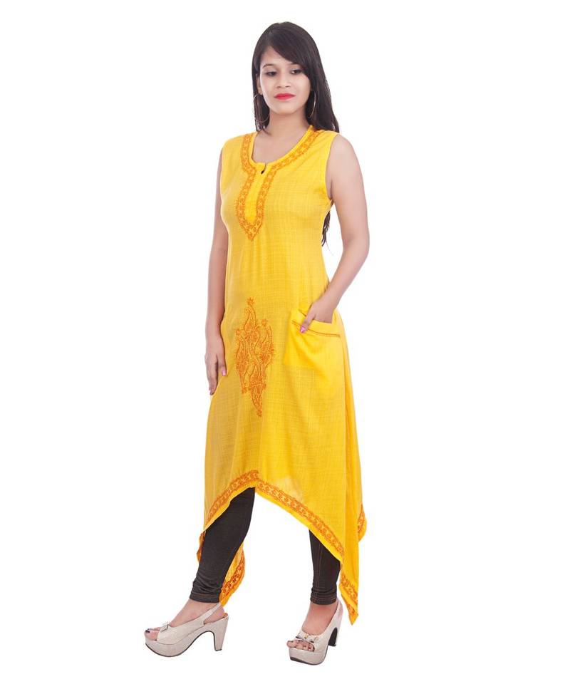 Ethnava Women's Lucknowi Chikankari Hand Embroidered Rayon Slub Trail Cut Kurta