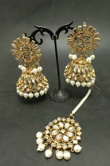 White Copper Gold Plated Kundan Handmade Light Weight Jhumki Maangtika Set
