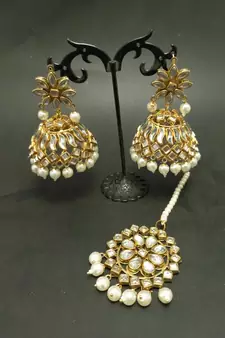 White Copper Gold Plated Kundan Handmade Light Weight Jhumki Maangtika Set