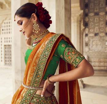 Woven Banarasi Art Silk Lehenga 3