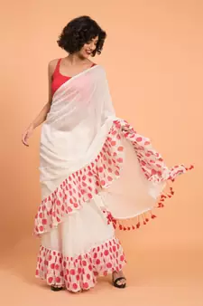 Suta Women White Pure Cotton Saree With Polka Printed Ruffle Border