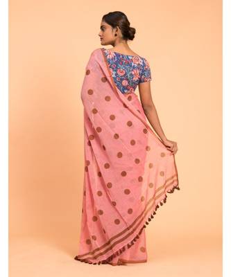 Suta Women Red Polka Printed Pure Cotton Saree 5