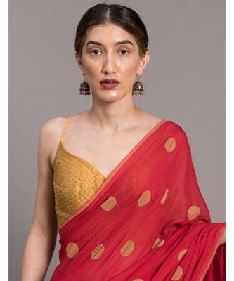 Suta Red & Beige Pure Cotton Polka Dots Printed Saree 5