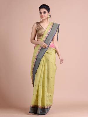 Green hand woven pure cotton saree  1