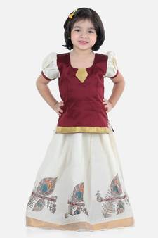 Girls Half Sleeve South Indian Printed Pavda Pattu Lehenga- Maroon