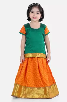 Girls Half Sleeve South Indian Pavda Pattu Lehenga- Green