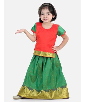 Girls Half Sleeve South Indian Pavda Pattu Lehenga- Red 1