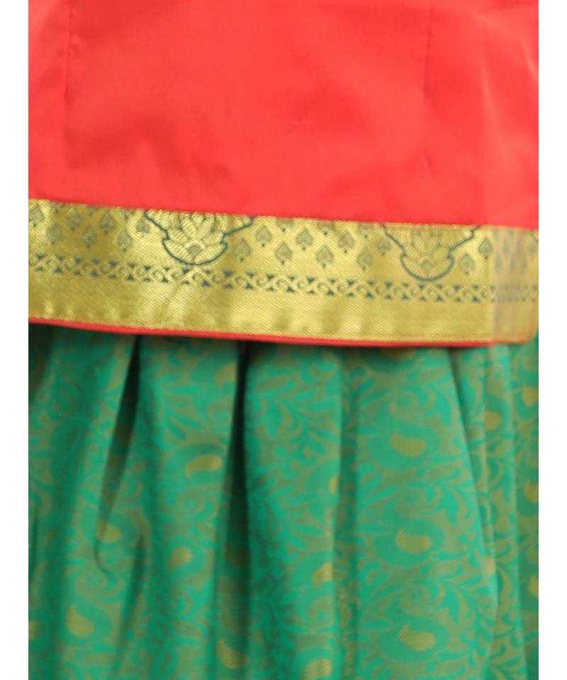 Girls Half Sleeve South Indian Pavda Pattu Lehenga- Red