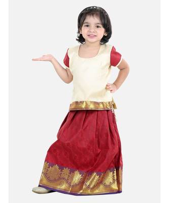 Girls Half Sleeve South Indian Pavda Pattu Lehenga- Cream 1
