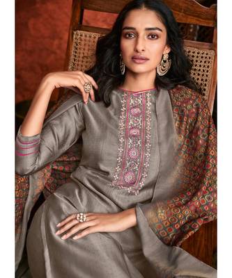 Grey Viscose Party Wear Salwar Kameez 4