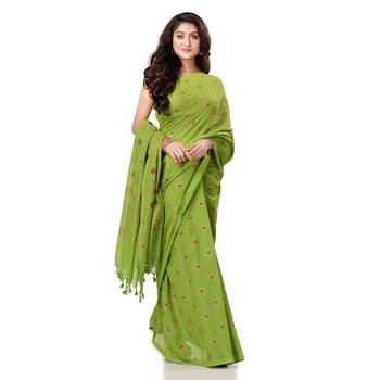 Green hand woven bengal handloom saree with blouse 1