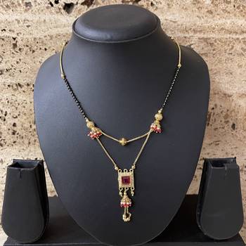 Gold mangalsutra 1