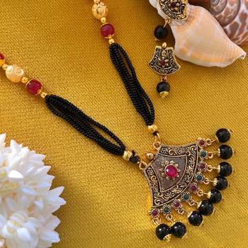Gold mangalsutra 1