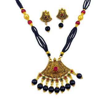 Gold mangalsutra 3