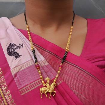 Gold mangalsutra 1