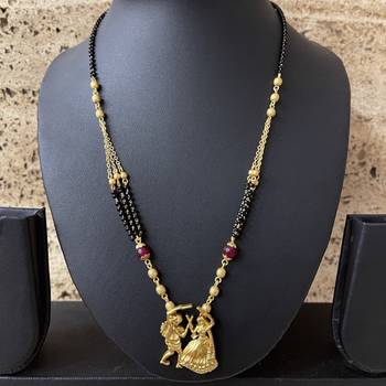 Gold mangalsutra 3