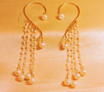 Stylo Pearl Danglers 1