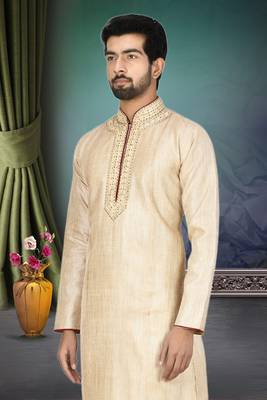 White printed blended cotton kurta-pajama 4