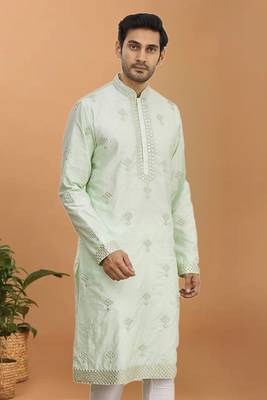 Green printed blended cotton kurta-pajama 3