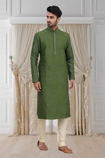 Green embroidered art silk kurta-pajama