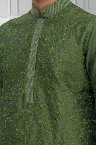 Green embroidered art silk kurta-pajama
