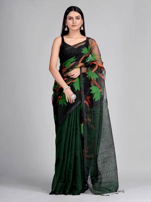 Green woven matka silk saree with blouse 1