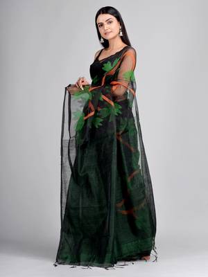 Green woven matka silk saree with blouse 2