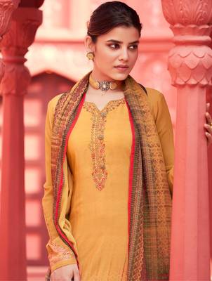 Mustard digital print crepe salwar 3