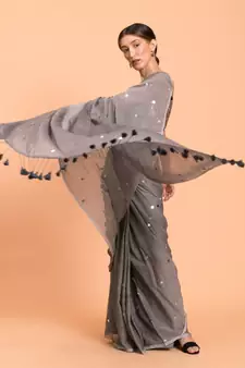 Suta Women Grey Embellished Pure Cotton Saree