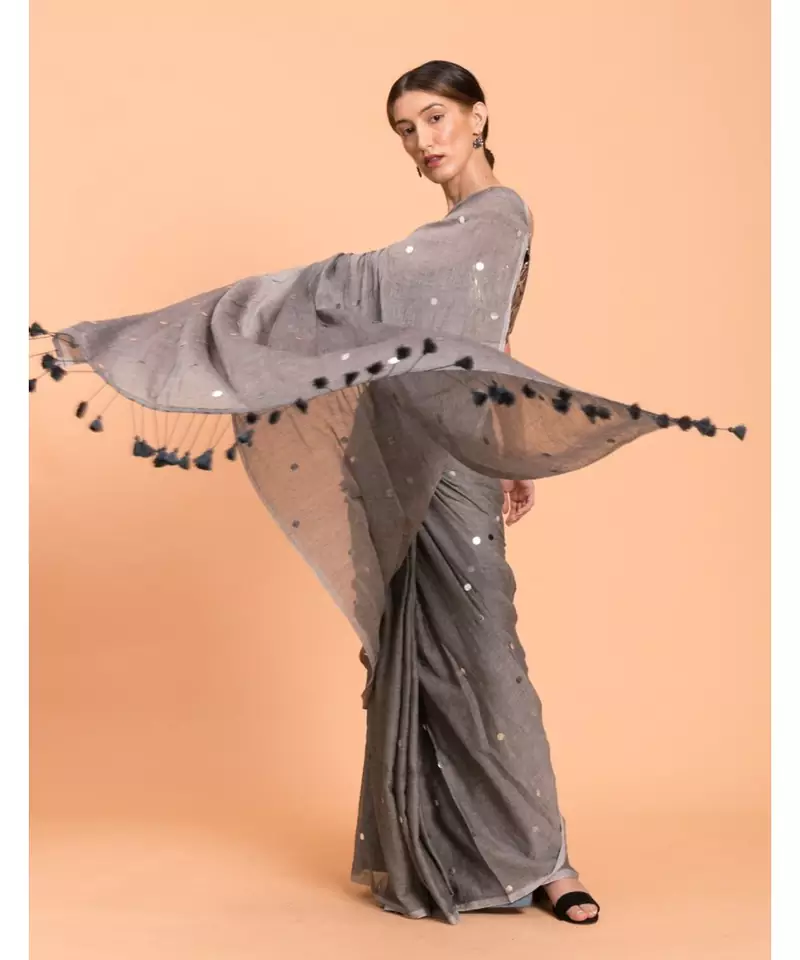 Suta Women Grey Embellished Pure Cotton Saree